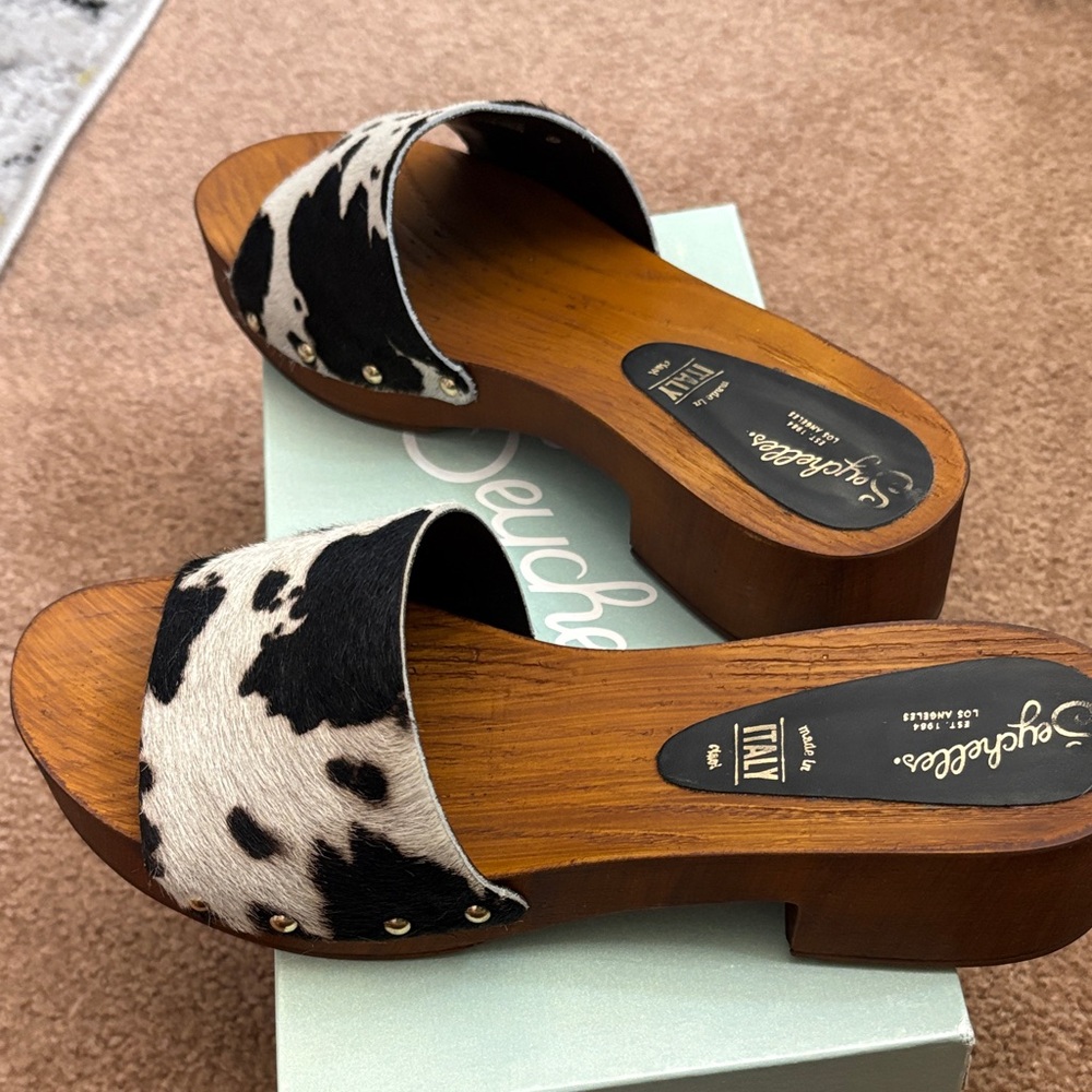 Seychelles Black & White Cowhair Slide Clogs